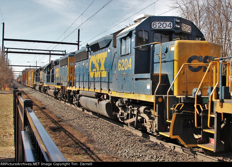 CSX 6204 on C770